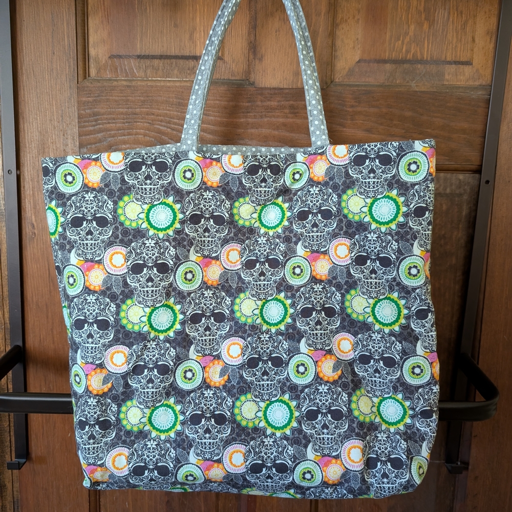 NWT Handcrafted Goth Skull Pattern Reversable Tote Bag
